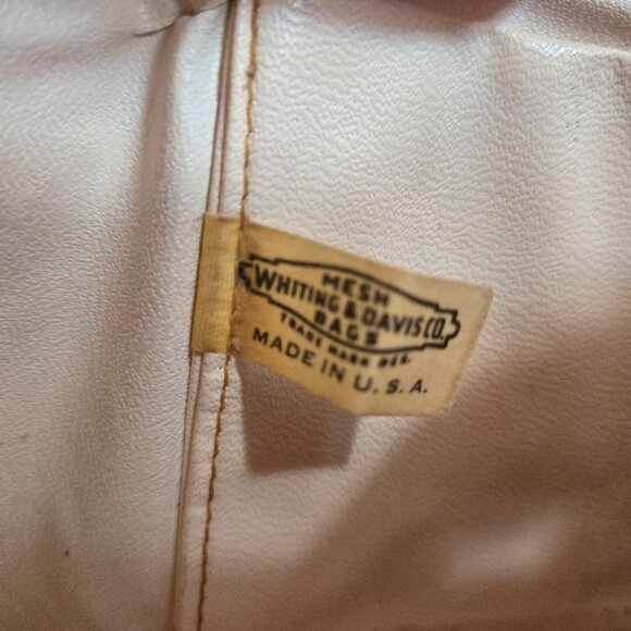 Vintage Whiting & Davis White Mesh Tote with Tortoise Handles - Picture 11 of 12